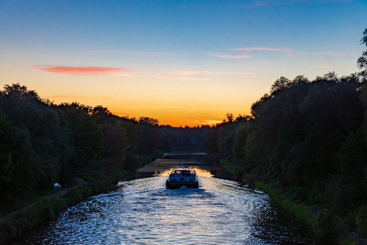 我國汽車出口數據 我國汽車出口數據