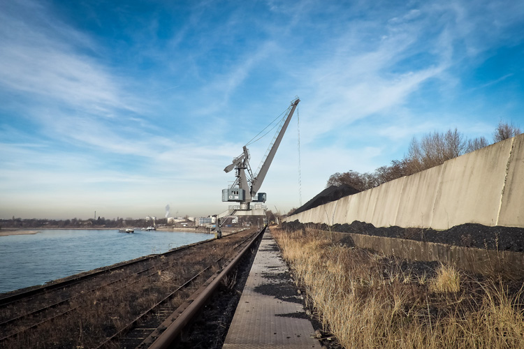 進口汽車沒有給報關單 進口汽車沒有給報關單